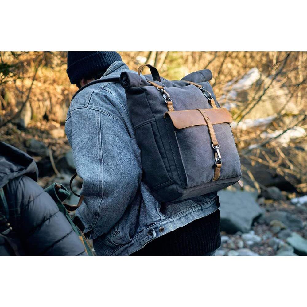 Zurich | Retro Canvas Backpack