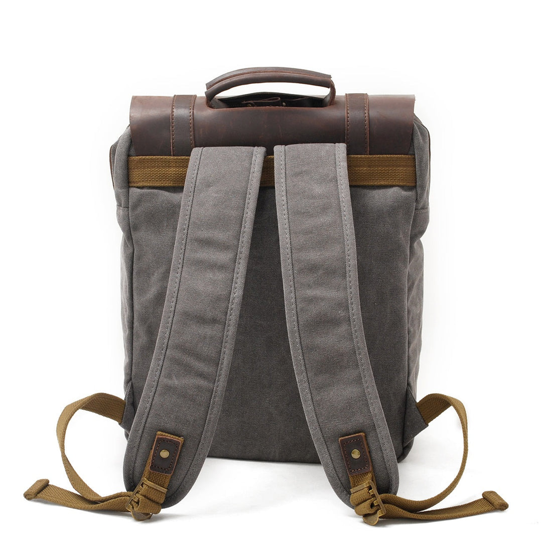 Hallstat | Vintage Backpack